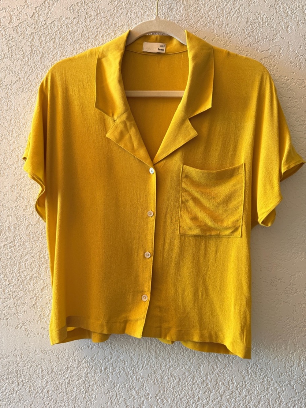 WILFRED FREE by Aritzia Blouse Yellow Collar Button Down Short Sleeve Sz Small